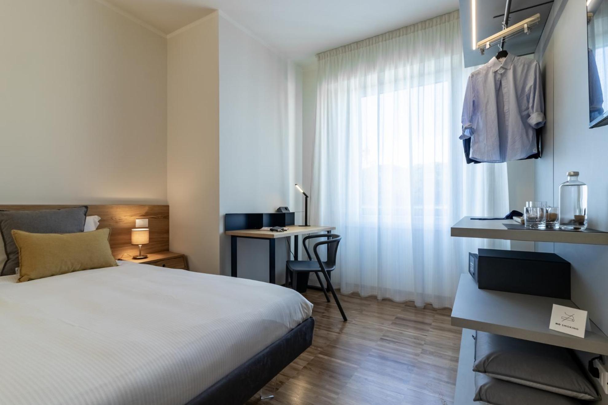 Il Faro Luxury Rooms & Lounge La Spezia Bagian luar foto